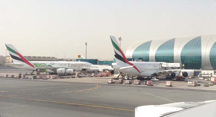 Dubai_Airport_2014-07-17_008