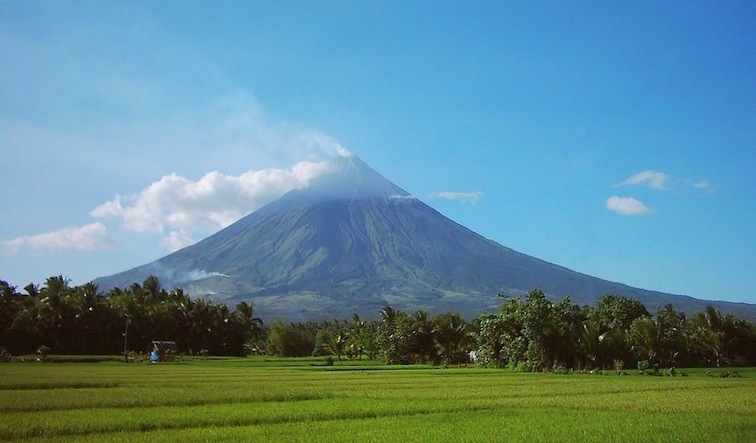 mayon_volcano