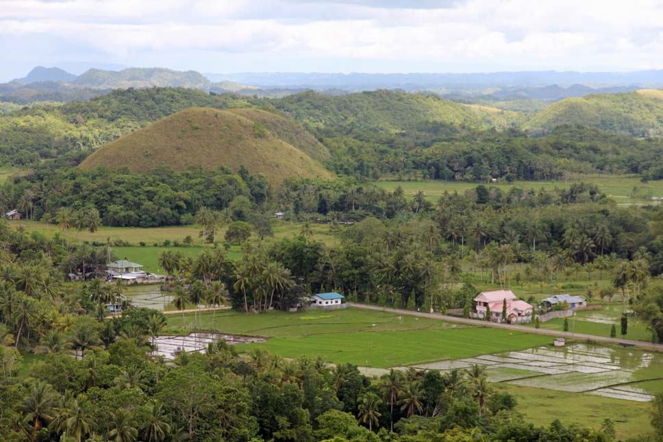 E-Chocolate_Hills_0031.jpg