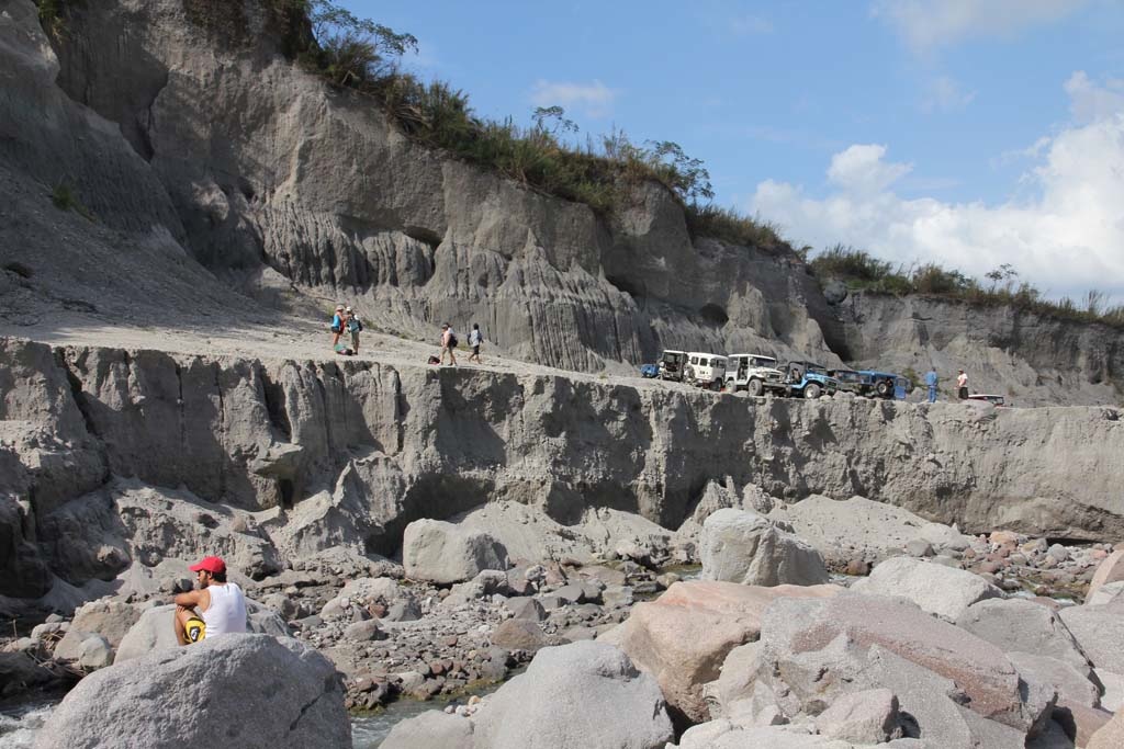 MountPinatubo_0202.jpg