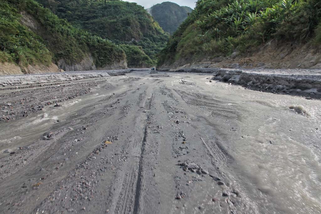 MountPinatubo_0229.jpg