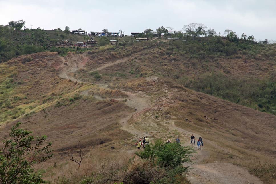 TaalVolcano_0081.jpg